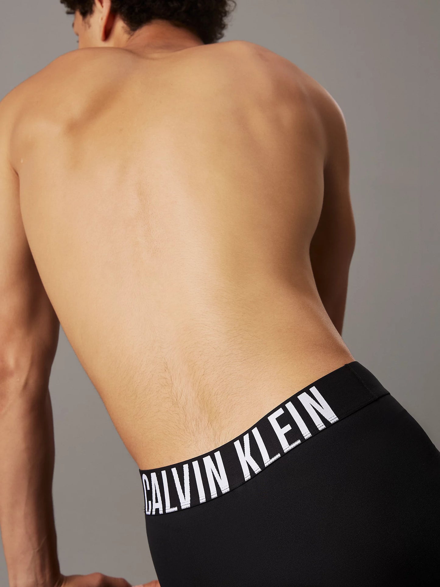 Pack 3 Boxer ajustados tejido microfibra INTENSE POWER CALVIN KLEIN