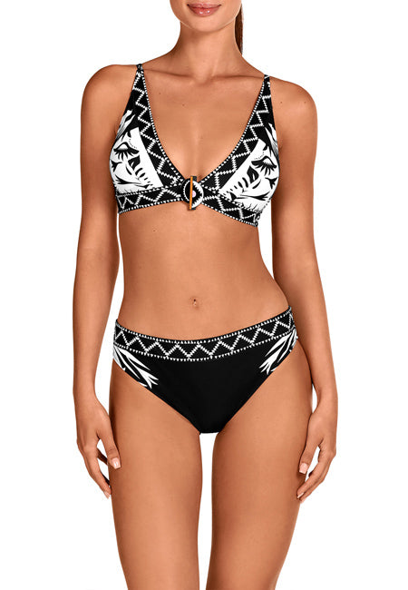 Bikini sin aros colección pasarela blanco y negro  Dolores Cortés copa C