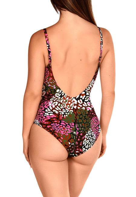 Bañador reductor estampado animal print renovado tonos rosas  Dolores Cortés