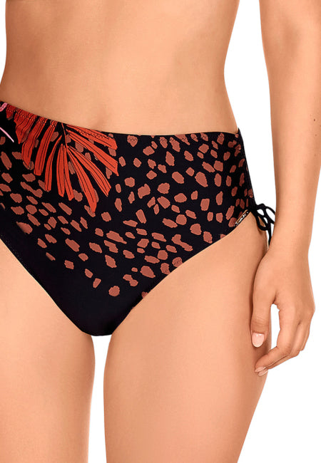 Bikini con aros REDUCTOR estampado hojas tonos marrones Dolores Cortés copa D