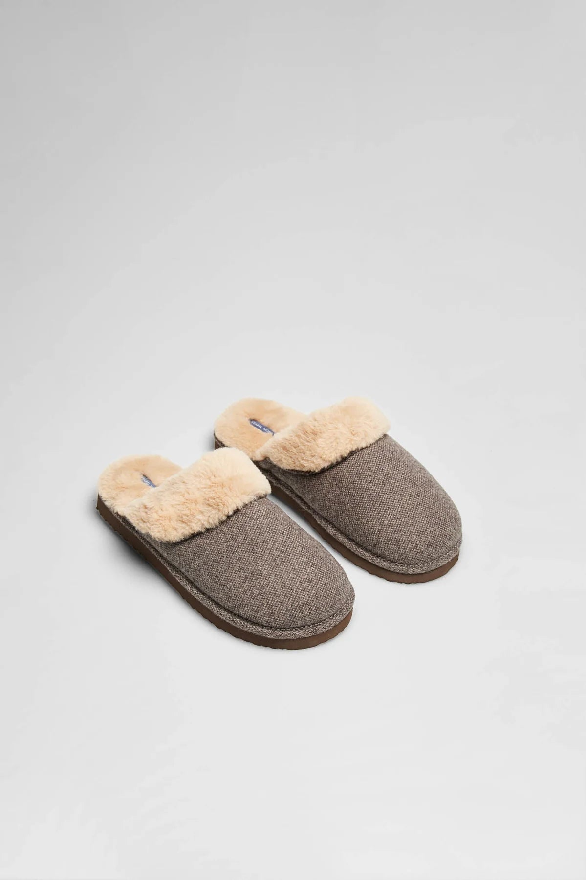 Zapatillas de casa de hombre Ysabel Mora