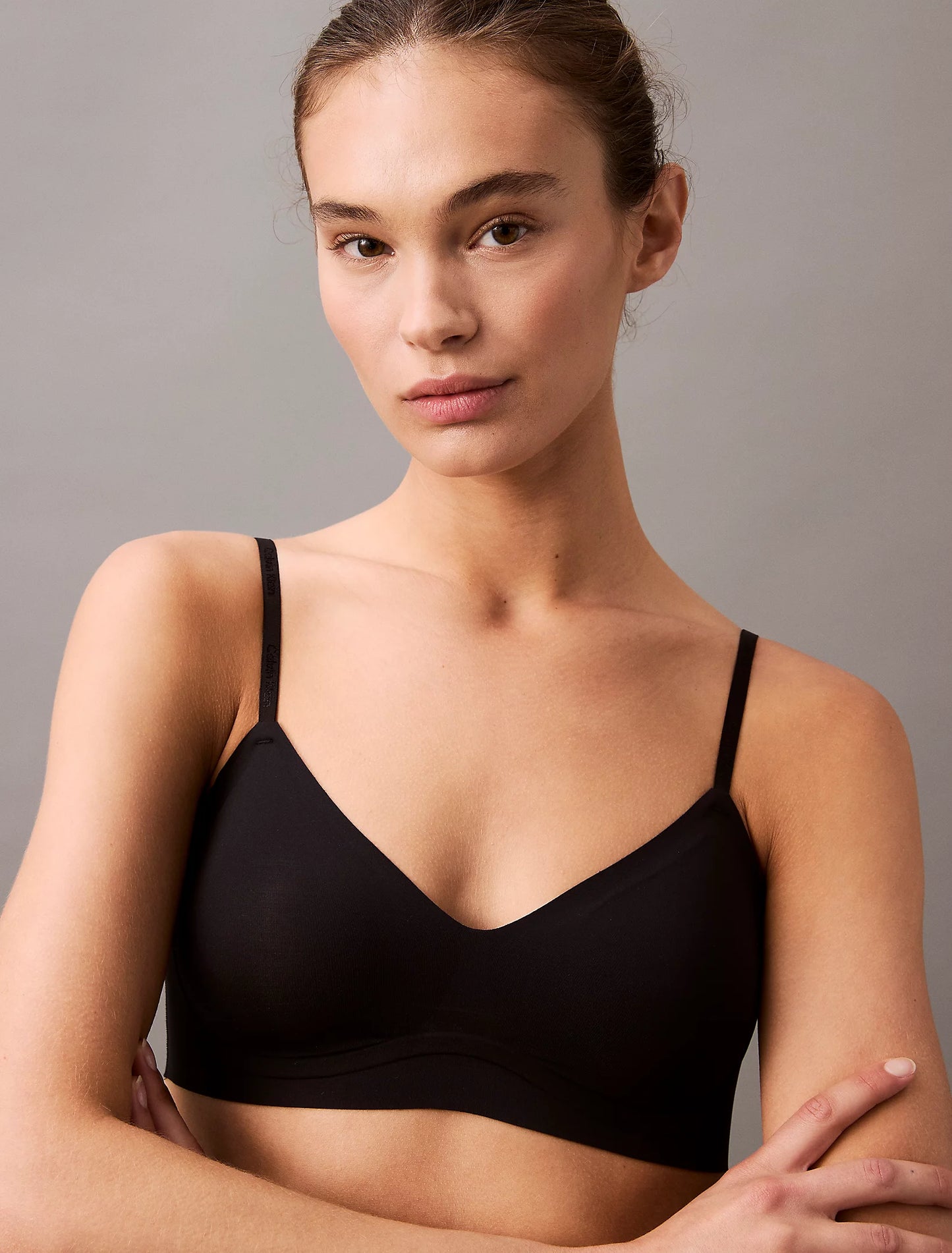 Bralette invisible sin aros con relleno extraible Lightly Lined CALVIN KLEIN