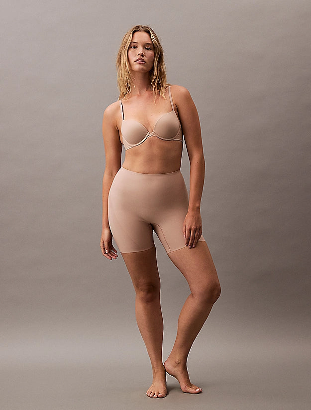 Faja pantalón control medio sin costuras Mid Thigh Short CALVIN KLEIN