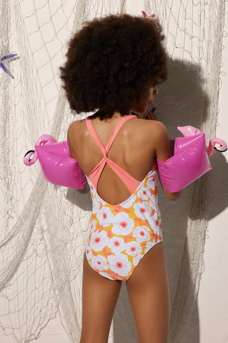 Bañador niña espalda cruzada estampado flores Ysabel Mora