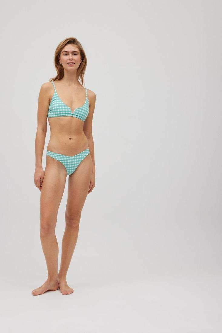 Bikini triángulo estampado cuadros vichy YSABEL MORA copa B