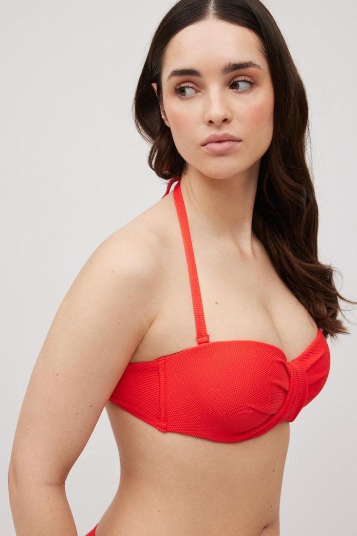 Top bikini coral escote bandeau COMBINABLE YSABEL MORA copa C