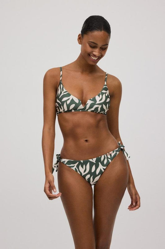 Bikini triángulo copa B estampado hojas YSABEL MORA