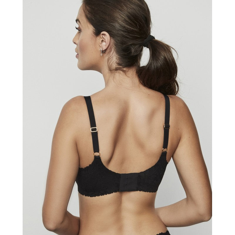 Sujetador sin costuras y sin aros confort wear ONE & LACE de SELMARK