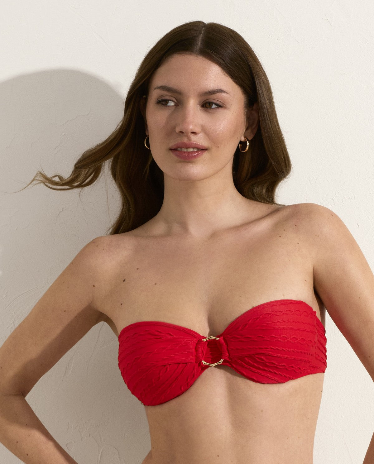 Sujetador bikini bandeau COMBINABLE rojo con tejido labrado SELMARK