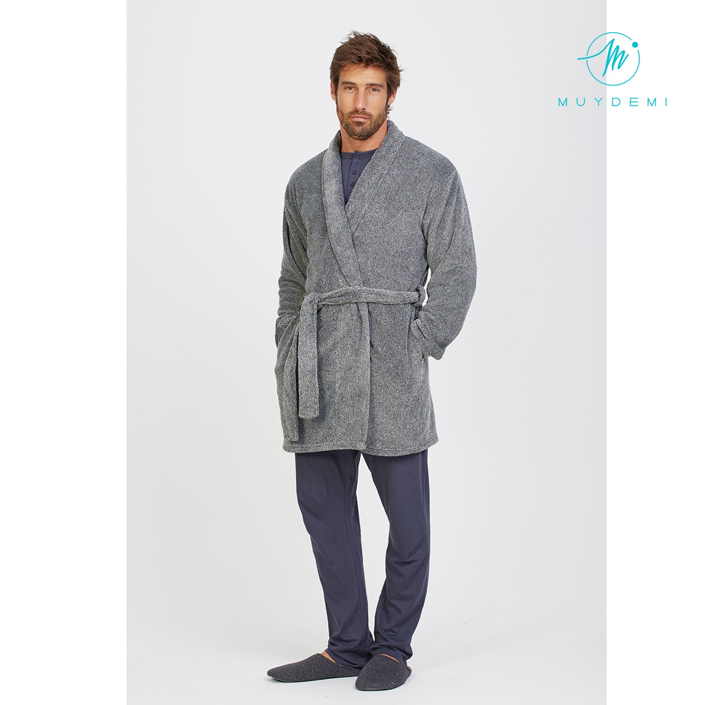 Bata cruzada de hombre talla XXL