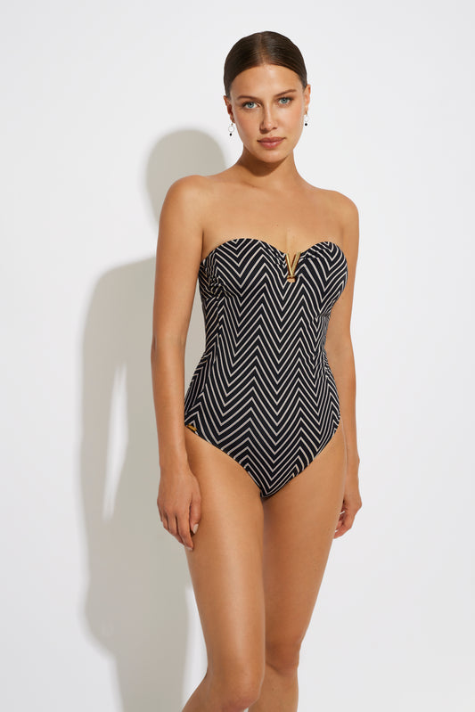 Bañador sin tirantes colección GINEBRA by Pilar Rubio SELMARK