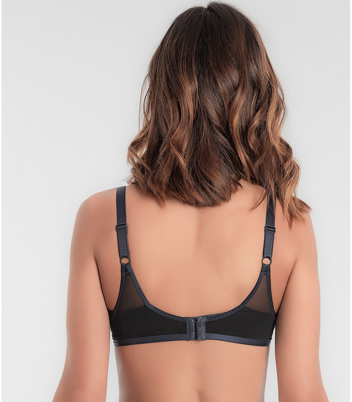 Sujetador Reductor sin aro Playtex Ideal Beauty