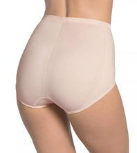 Cargar imagen en el visor de la galería, Faja braga Loretta Soft Panty TRIUMPH