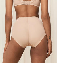 Cargar imagen en el visor de la galería, Faja braga BECCA HIGH PANTY TRIUMPH