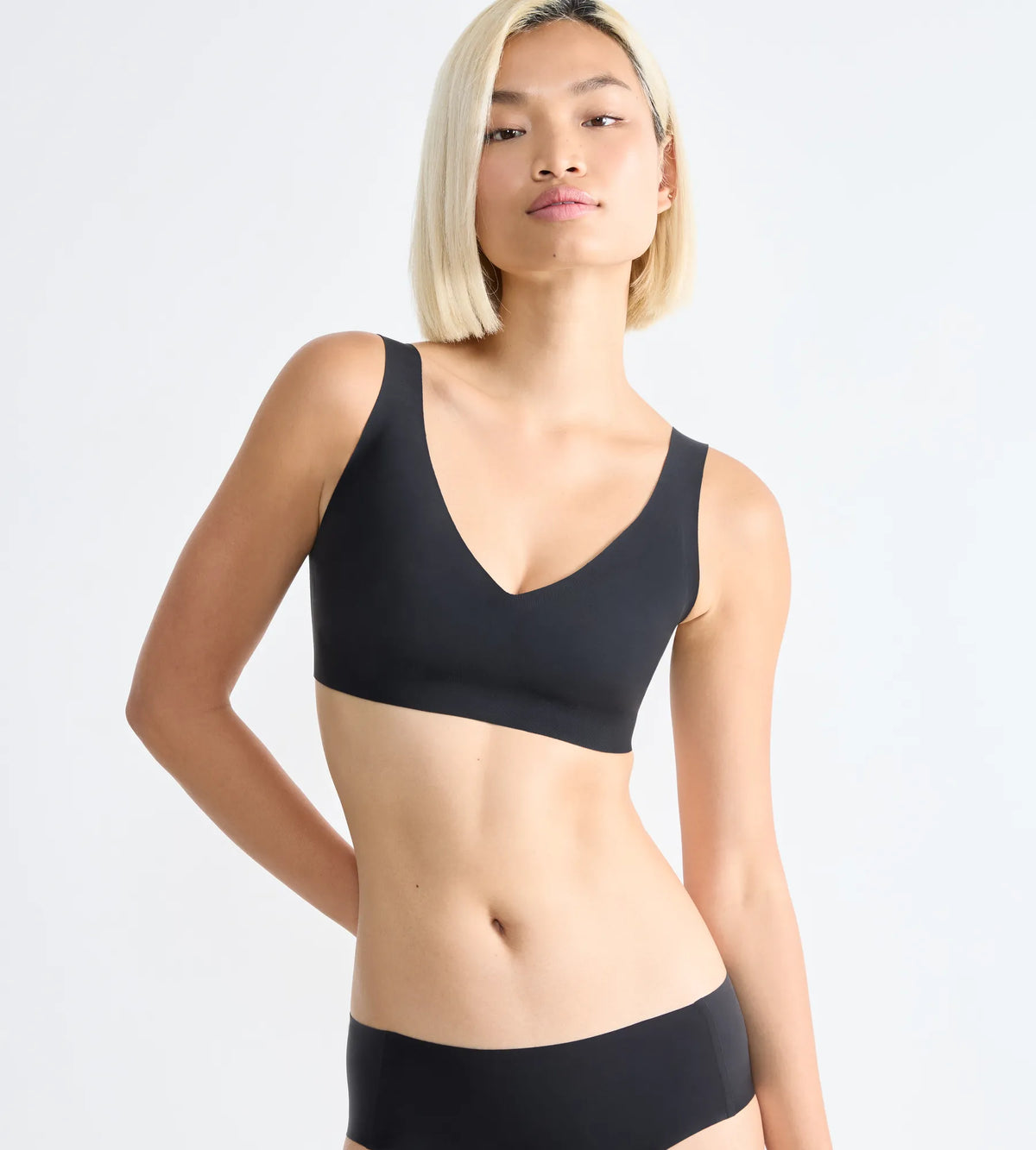 Bralette sin aros ni costuras ZERO Feel 2.0 negro SLOGGI