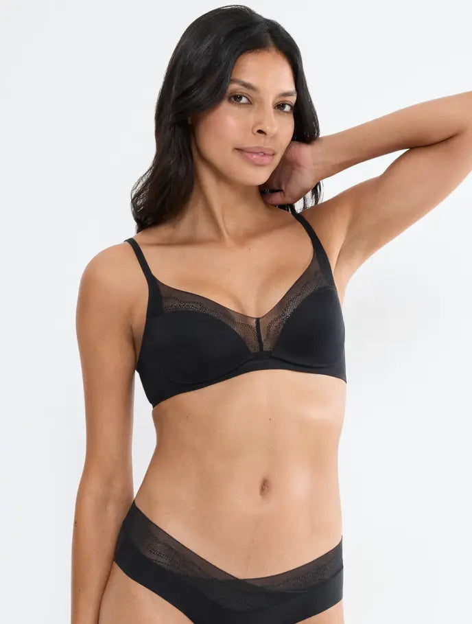 Sujetador sin aros con copas transpirables Triumph  Breathe & Lift Smart N