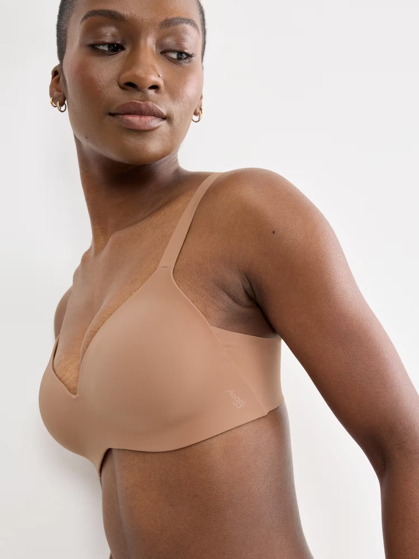 Sujetador sin aros ni costuras ZERO Feel 2.0 THE UP TShirt Bra SLOGGI