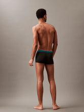 Cargar imagen en el visor de la galería, Pack 3 Boxer tiro bajo Microfiber Stretch CALVIN KLEIN