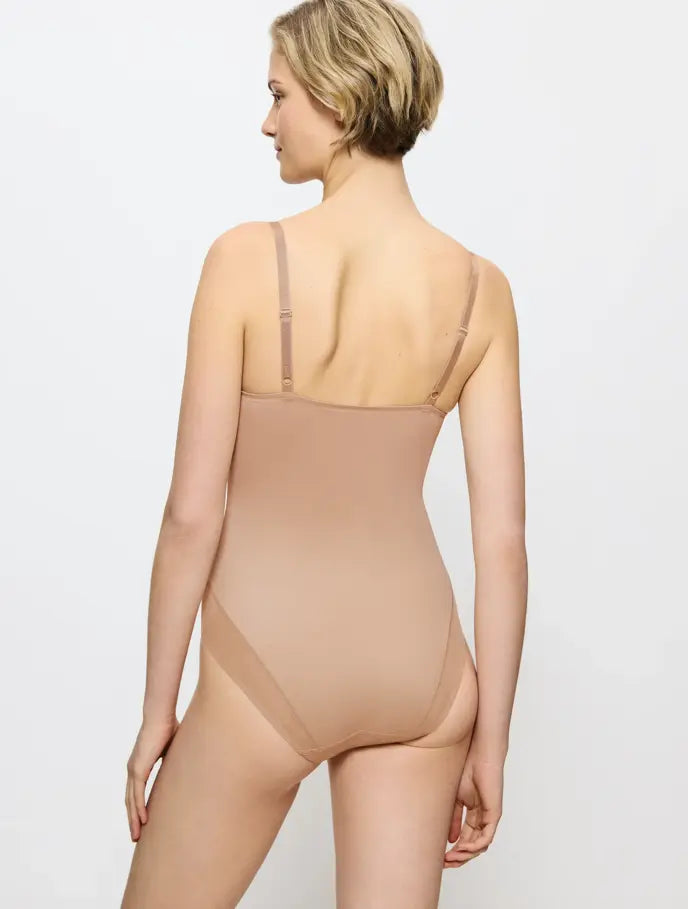 Body  Moldeador Triumph True Shape Sensation BSWP