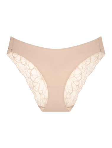 Braga high leg colección Body Make-Up Illusion Lace de Triumph