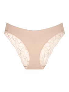 Braga high leg colección Body Make-Up Illusion Lace de Triumph