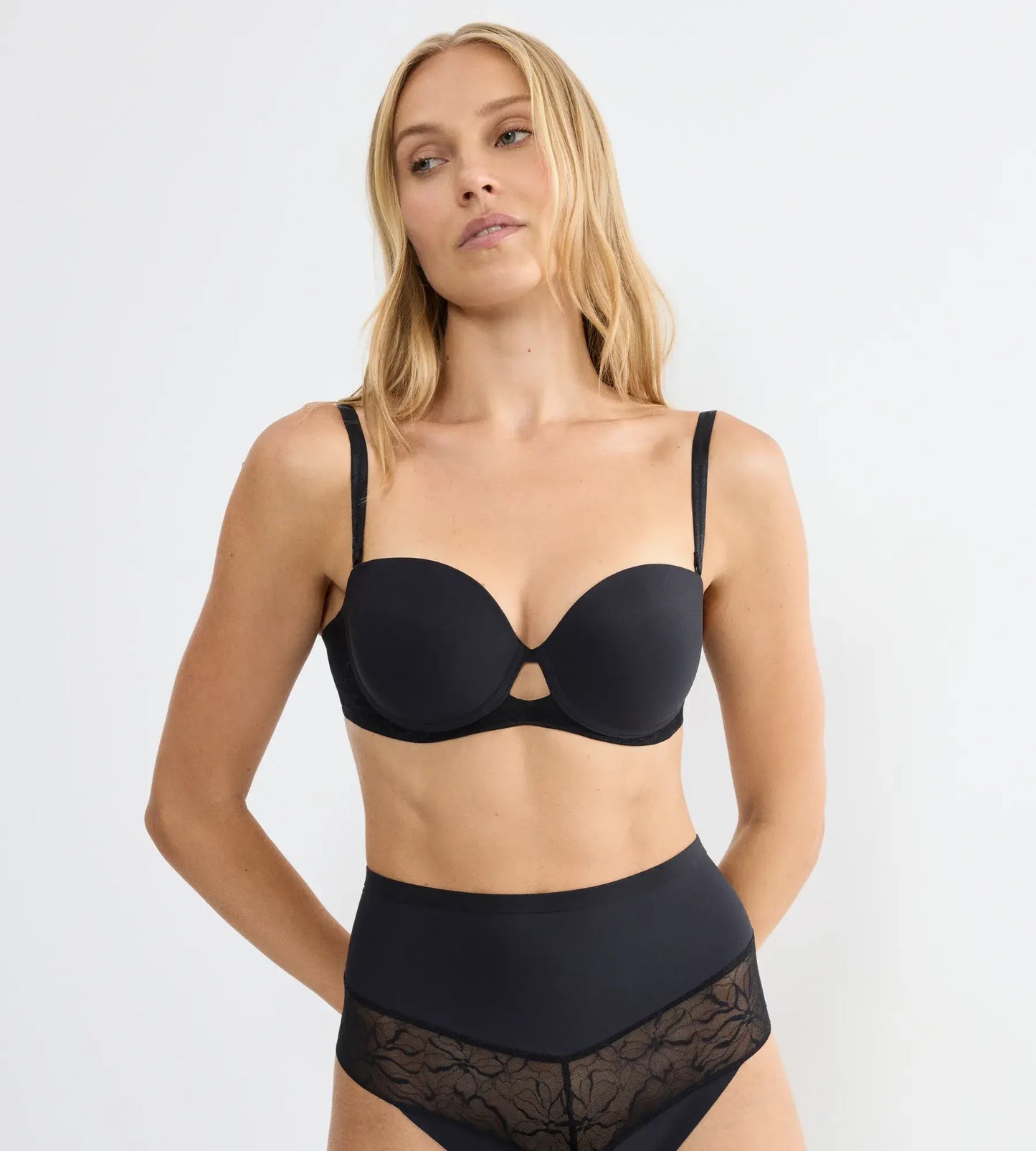 Sujetador SIN TIRANTES copas B, C, D  Triumph Comfort Contour WDP