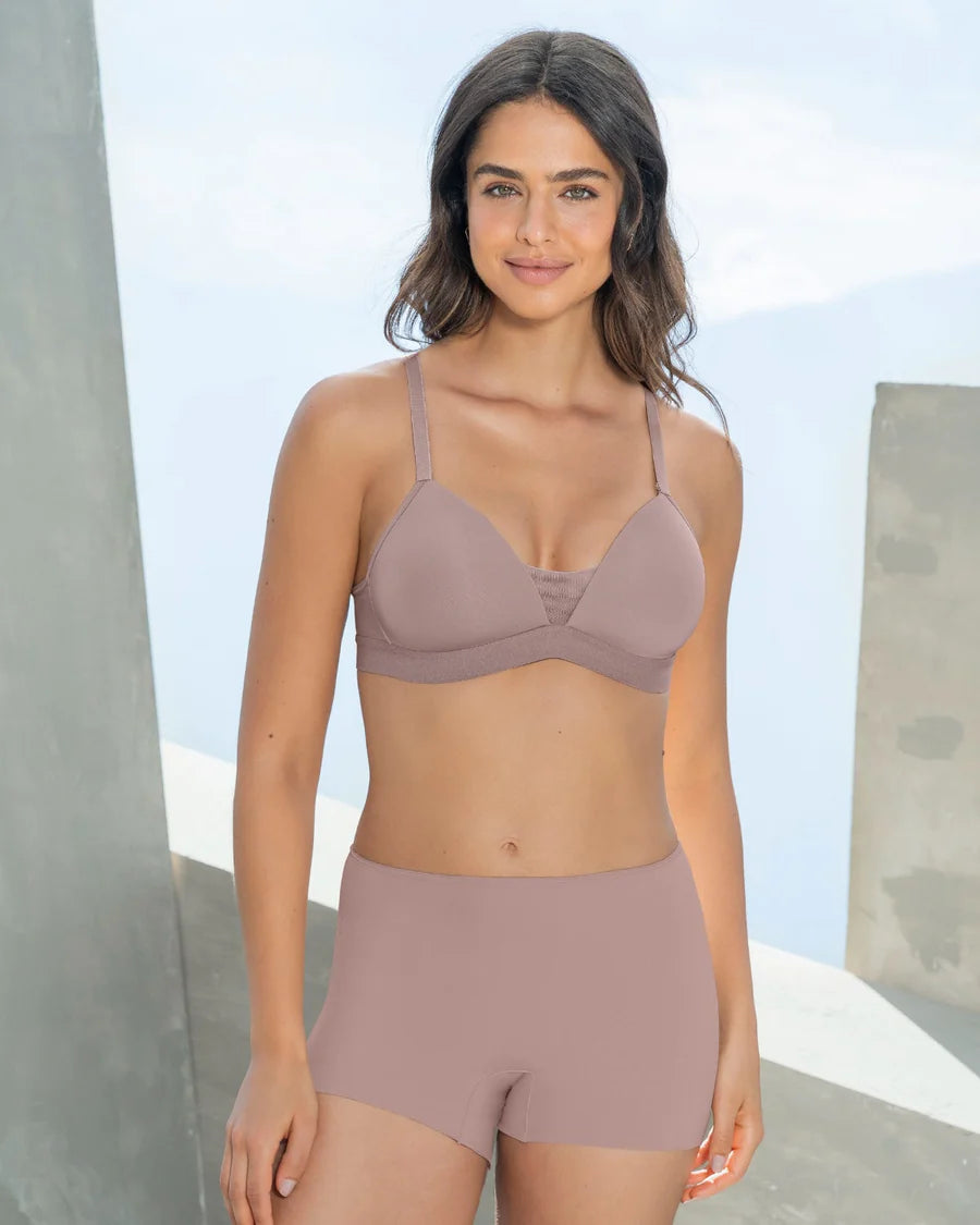 Sujetador SIN AROS copa triangular tipo top Leonisa