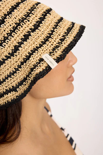 Gorro de rafia de rayas con borde moldeable Ysabel Mora