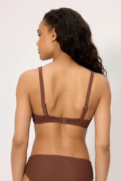 Top bikini con aro reductor COMBINABLE tejido calado marrón YSABEL MORA  copa C