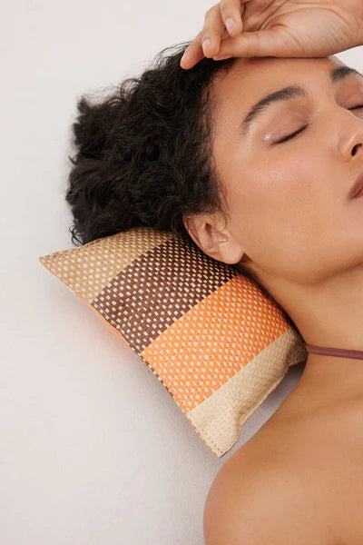 Conjunto bolso de playa y cojín a juego YSABEL MORA