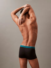 Cargar imagen en el visor de la galería, Pack 3 Boxer tiro bajo Microfiber Stretch CALVIN KLEIN