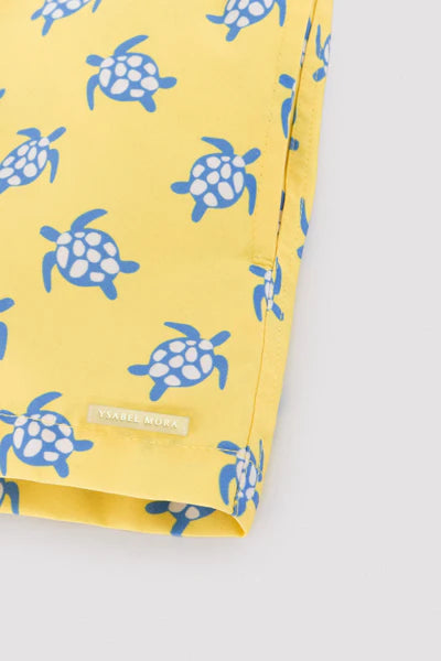 Bañador niño corto estampado tortugas amarillo Ysabel Mora