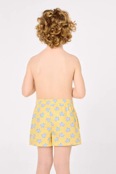 Bañador niño corto estampado tortugas amarillo Ysabel Mora