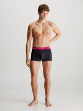 Cargar imagen en el visor de la galería, Pack 3 Boxer Cotton Stretch negros-elástico color CALVIN KLEIN