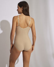 Cargar imagen en el visor de la galería, Body faja CONTROL FUERTE colección Curves SELMARK