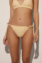Cargar imagen en el visor de la galería, Braga bikini anudada en los laterales COMBINABLE YSABEL MORA
