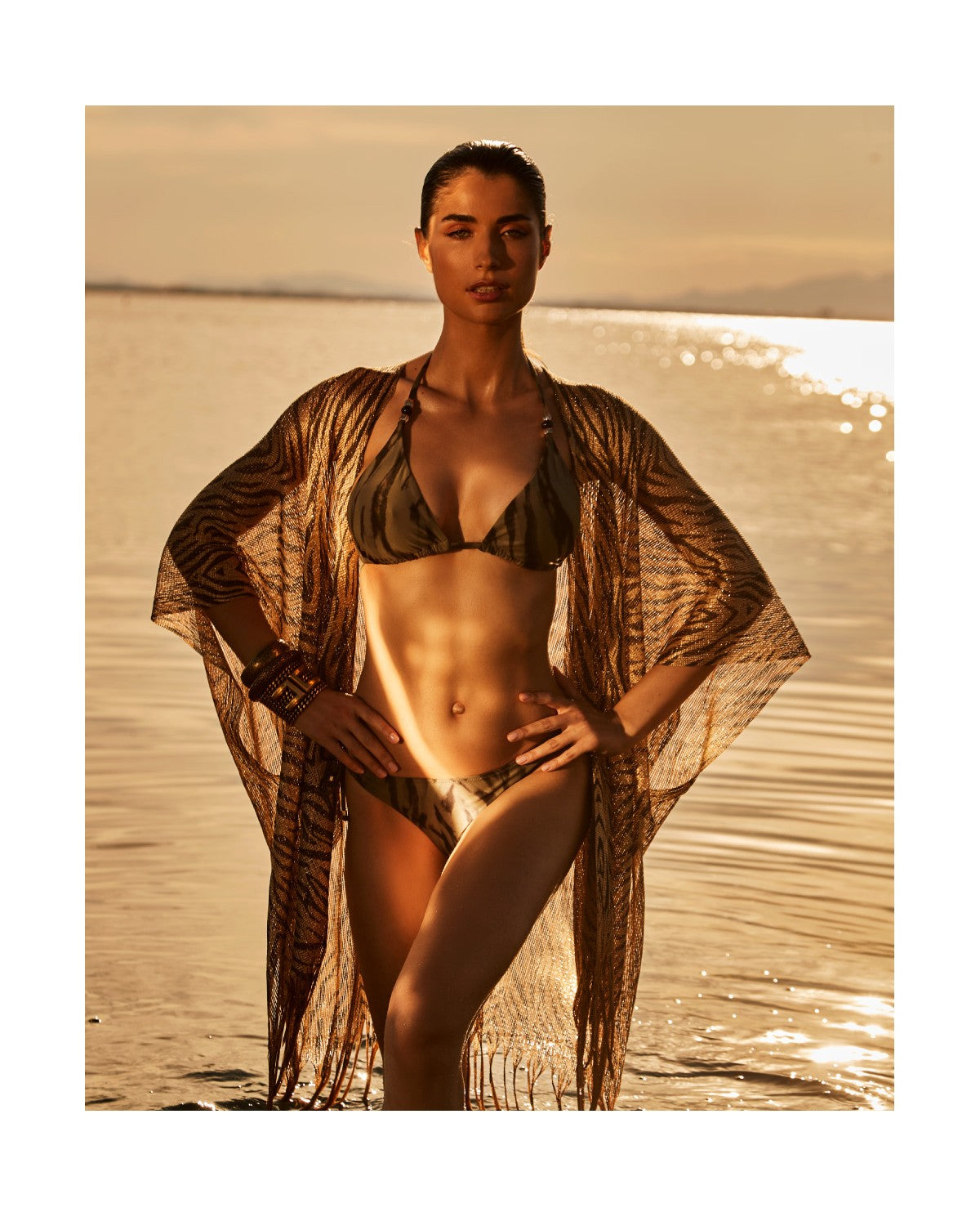 Top bikini triángulo estampado tonos verdes SELMARK