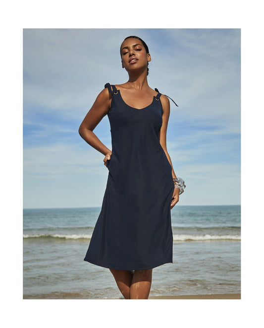 Vestido midi con tirante ancho y anillas insertadas SELMARK