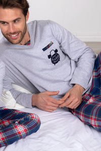 Pijama Admas niño con pantalón en cuadros escoceses