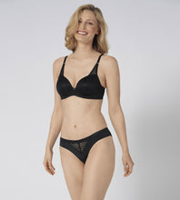 Cargar imagen en el visor de la galería, Braga bikini Aura Spotlight Brazilian de TRIUMPH