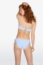 Cargar imagen en el visor de la galería, Bikini bandeau copa B colección Bluebell Ysabel Mora hasta talla 105B