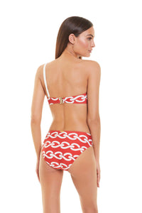 Top bikini asimétrico rojo colección Nudos Selmark