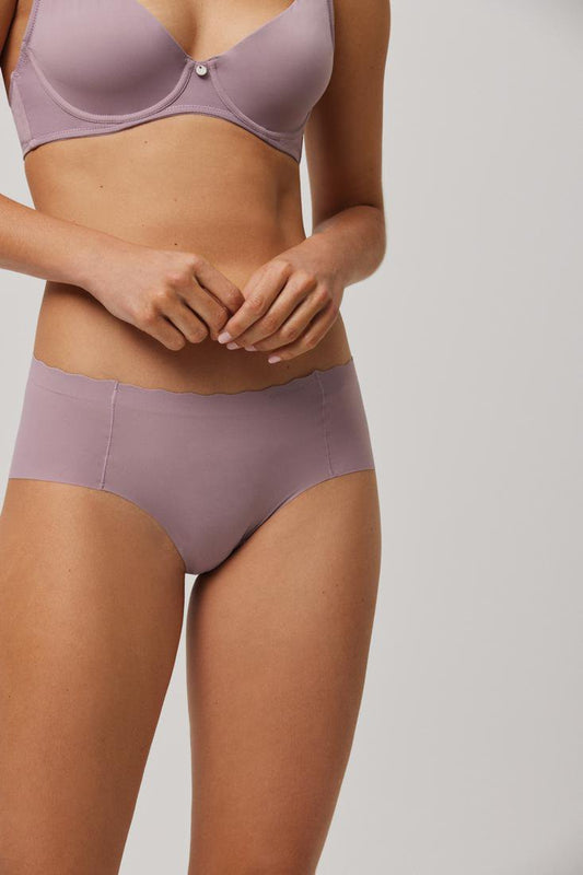 Braga mujer talle medio cortada al láser YSABEL MORA