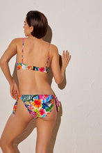 Cargar imagen en el visor de la galería, Braga de bikini mini COMBINABLE anudada en la cadera estampado tropical YSABEL MORA